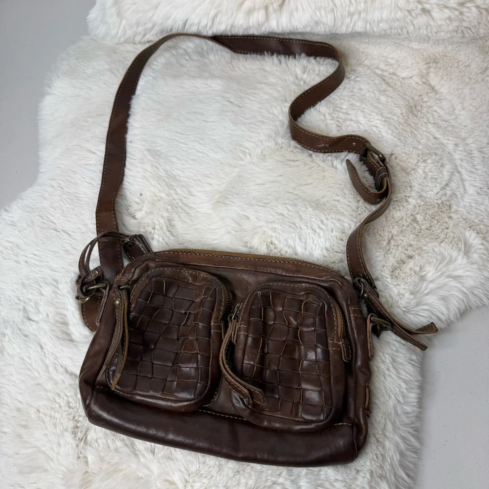 Vintage Frye‎ Dark Brown Rich Leather Sachel Bag Basket Weave Style Pockets
